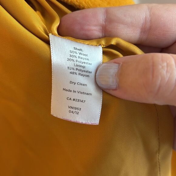 Talbots Wool Mustard yellow short sleeve large buttons Pea Coat women’s 14P GUC - Picture 11 of 14